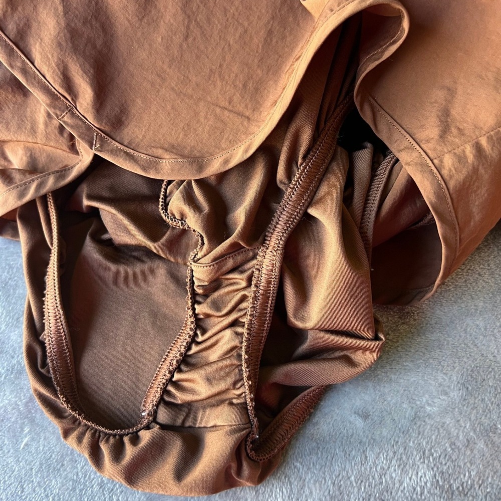 PINK Victoria's Secret Active Smocked Waist Running Shorts Brown XS - Picture 6 of 7